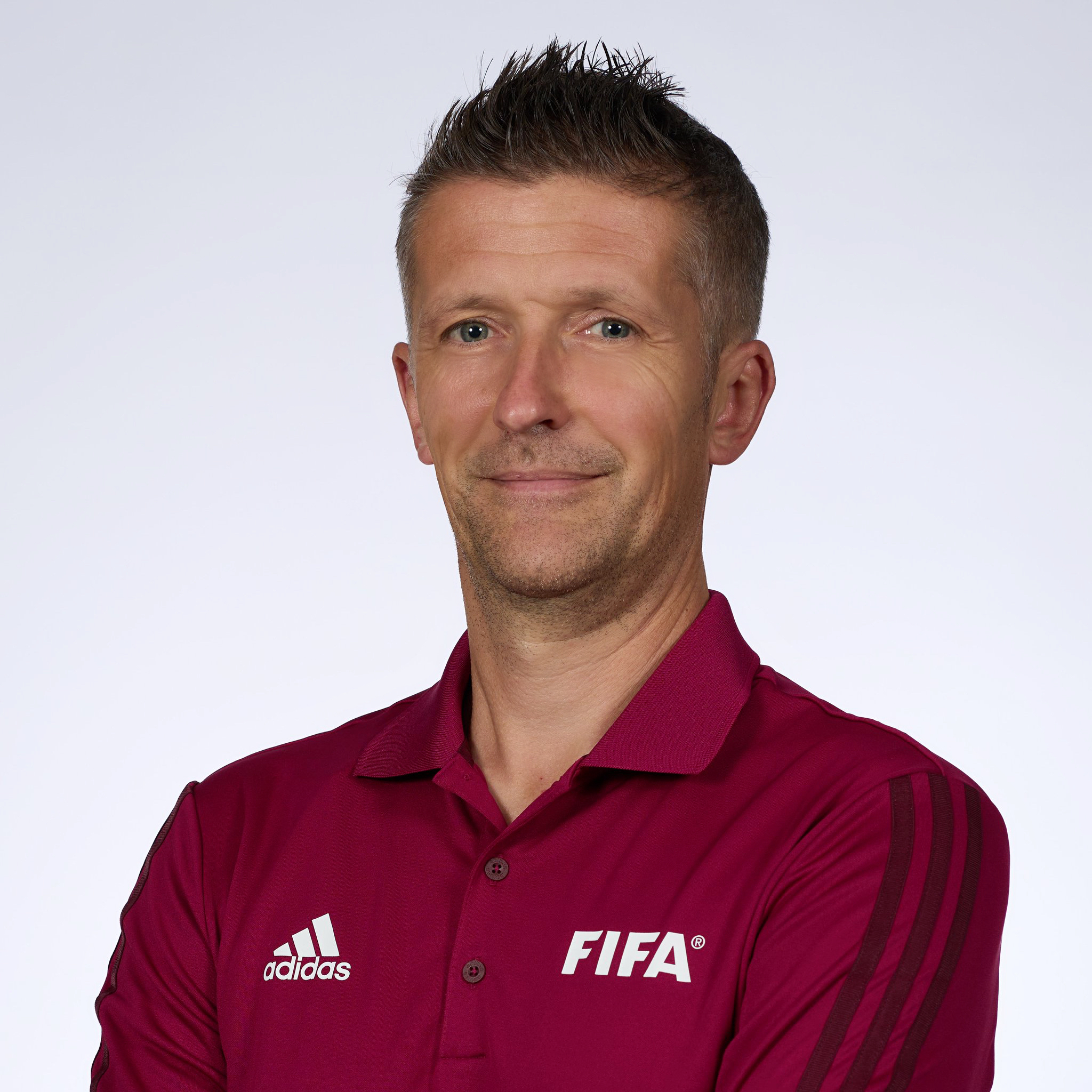 风云突变多伦多猛龙集结日官宣签约里尔围绕意大利杯主帅复盘，媒体一致点评：迈阿密热火绝杀压哨的简单介绍